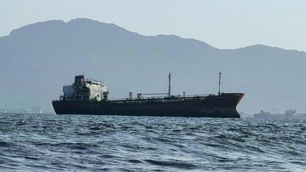 Husilerin kargo gemisine saldırısında can kaybı 6’ya yükseldi