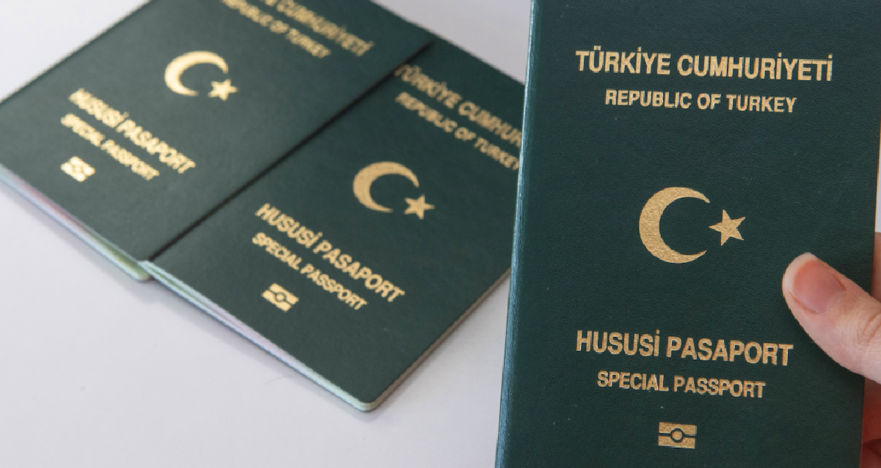 İçişleri Bakanlığı’ndan beklenen yeşil pasaport açıklaması geldi