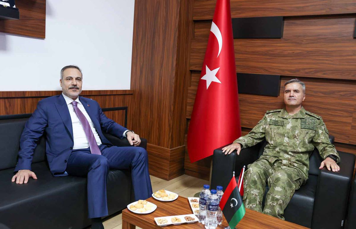 Hakan Fidan Libya’da TSK Komutanlığı’nı Ziyaret Etti